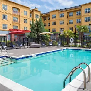 By Marriott North Portland