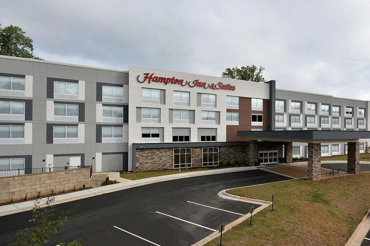 Hampton Inn & Suites Charlotte North I 485 3*,  United States
