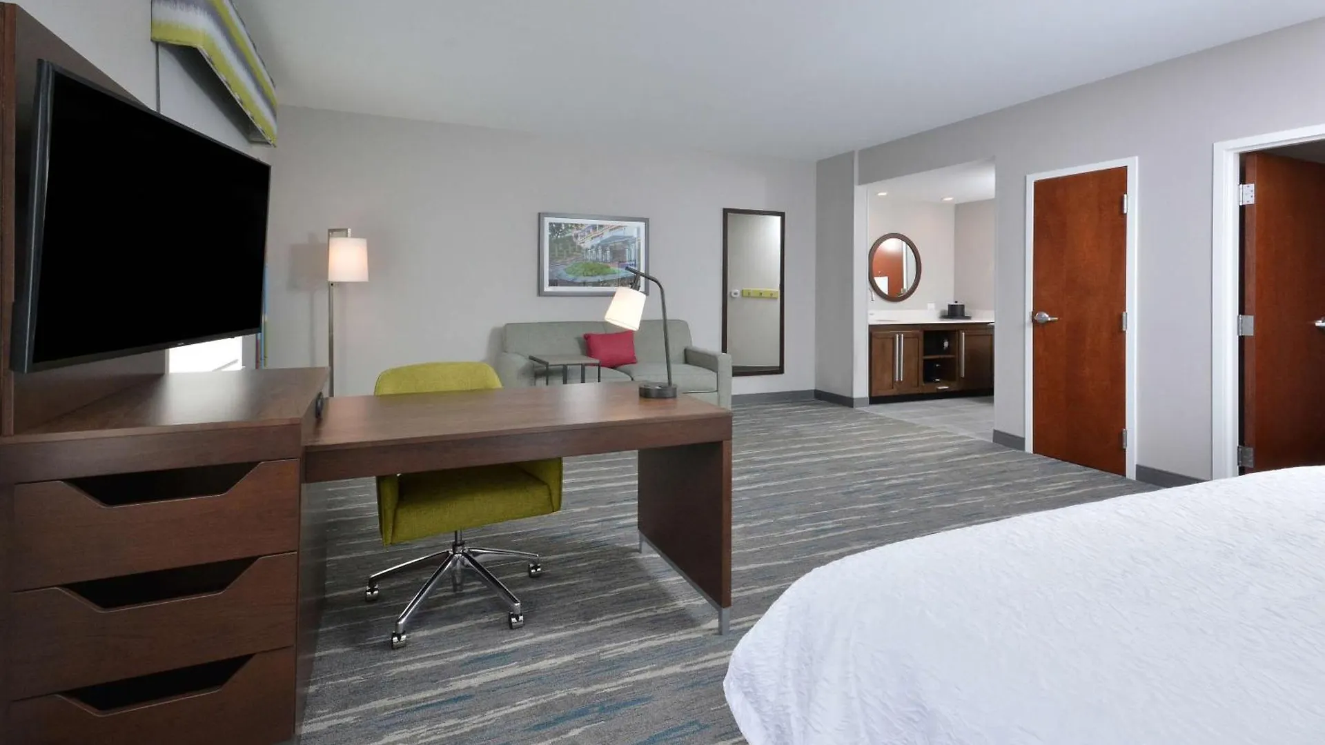 Hampton Inn & Suites Charlotte North I 485