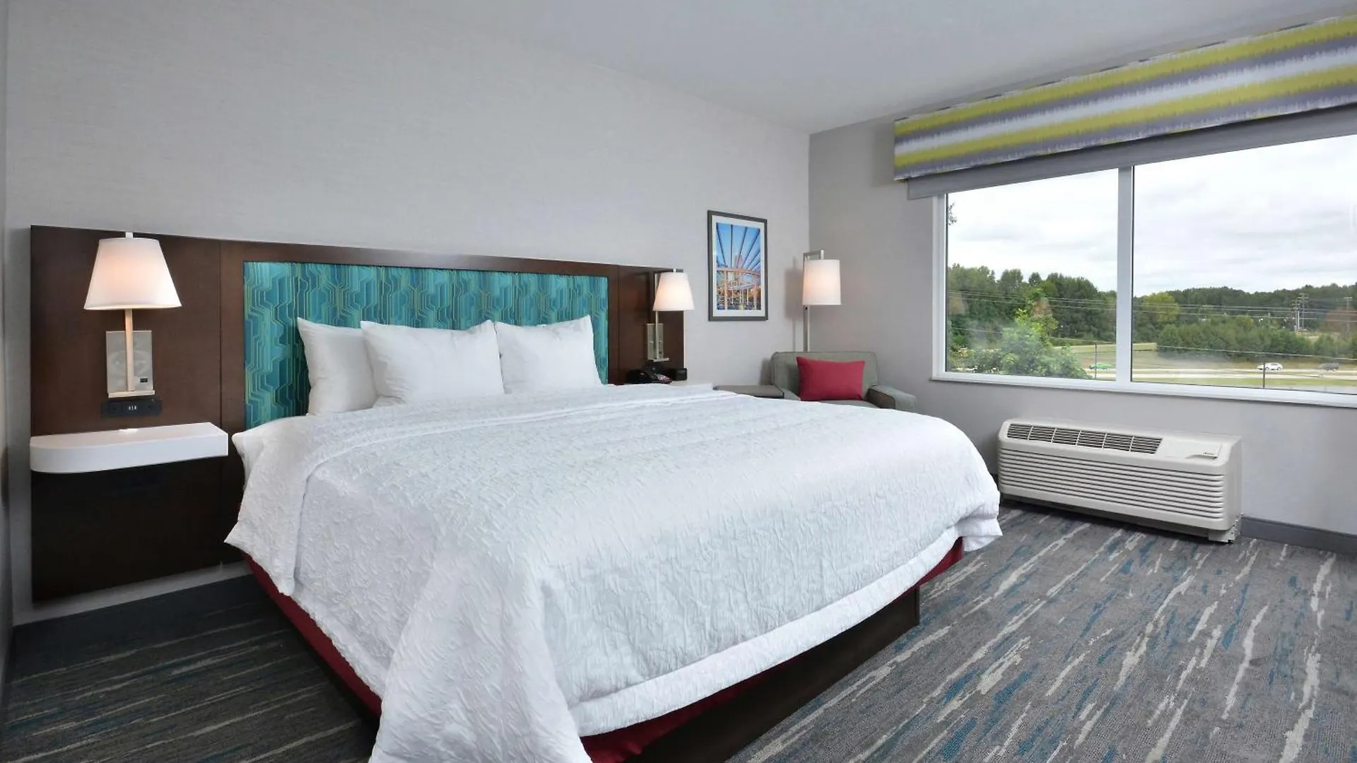 Hampton Inn & Suites Charlotte North I 485