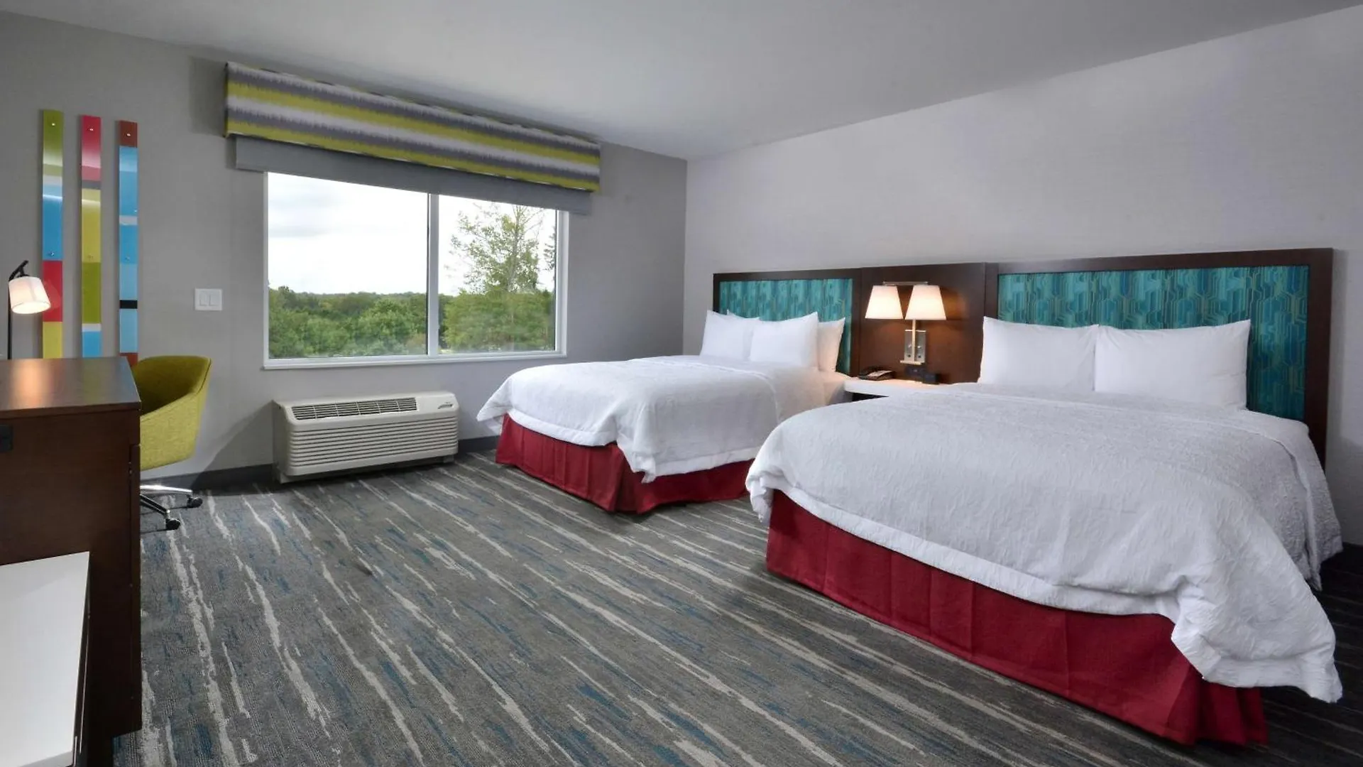 Hampton Inn & Suites Charlotte North I 485 Hotel