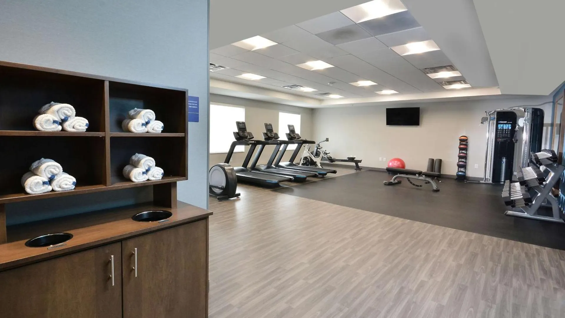 *** Hotel Hampton Inn & Suites Charlotte North I 485 United States
