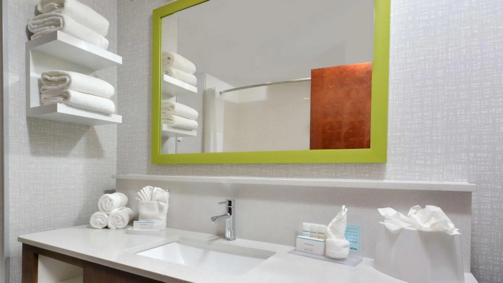 Hampton Inn & Suites Charlotte North I 485